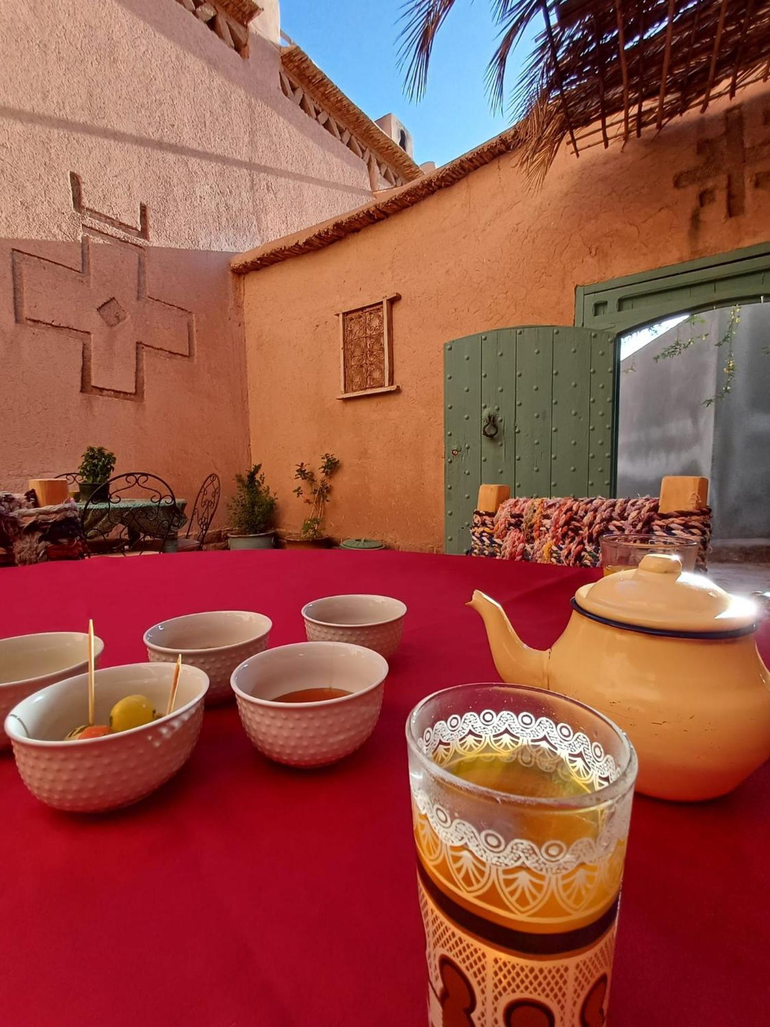 Les Jardins Du M'Goun Panzió Kelaat-M'Gouna Kültér fotó