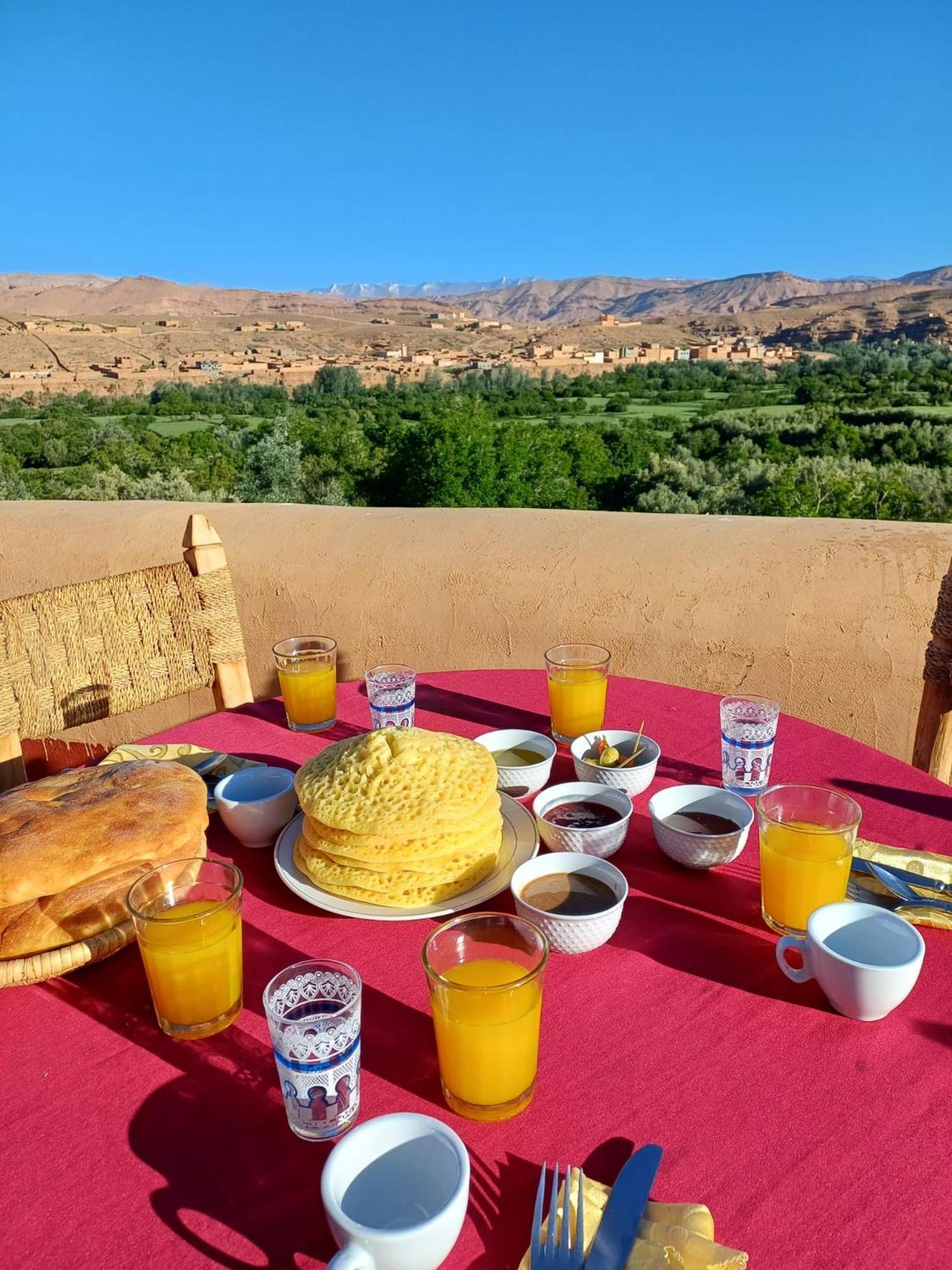 Les Jardins Du M'Goun Panzió Kelaat-M'Gouna Kültér fotó